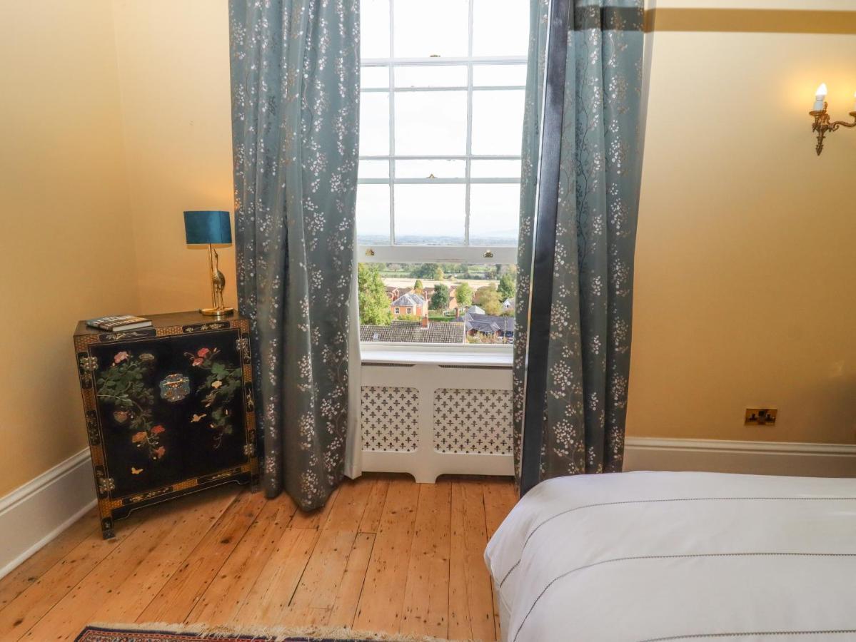 The Manse Studio Villa Malvern Wells Bagian luar foto