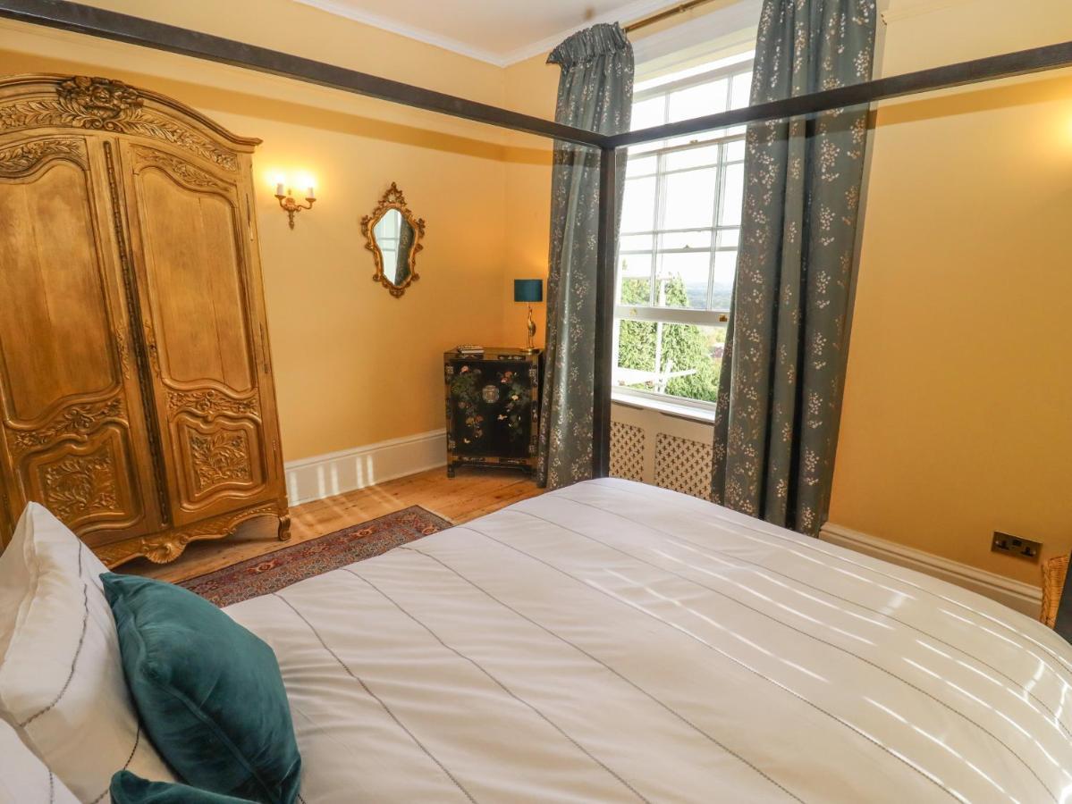 The Manse Studio Villa Malvern Wells Bagian luar foto